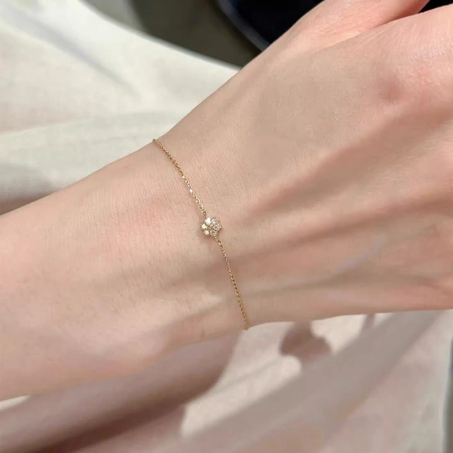 Romantic Bracelet for Special Moments
