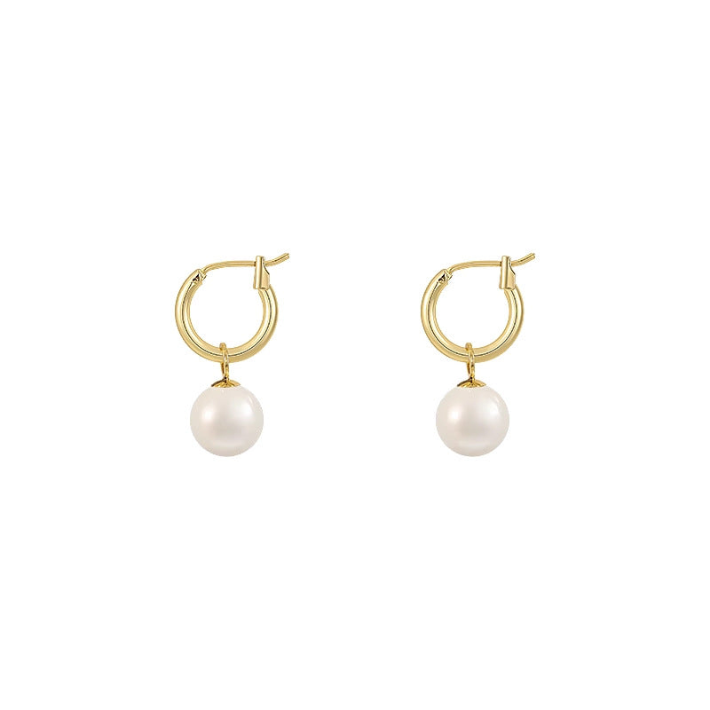 Charming Pearl Earring for Any Occasion