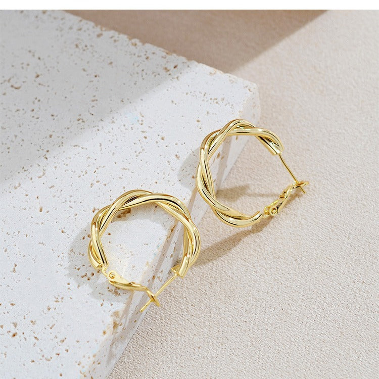 Elegant Earring for Every Occasion
