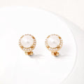 Romantic Pearl Earring for Special Moments