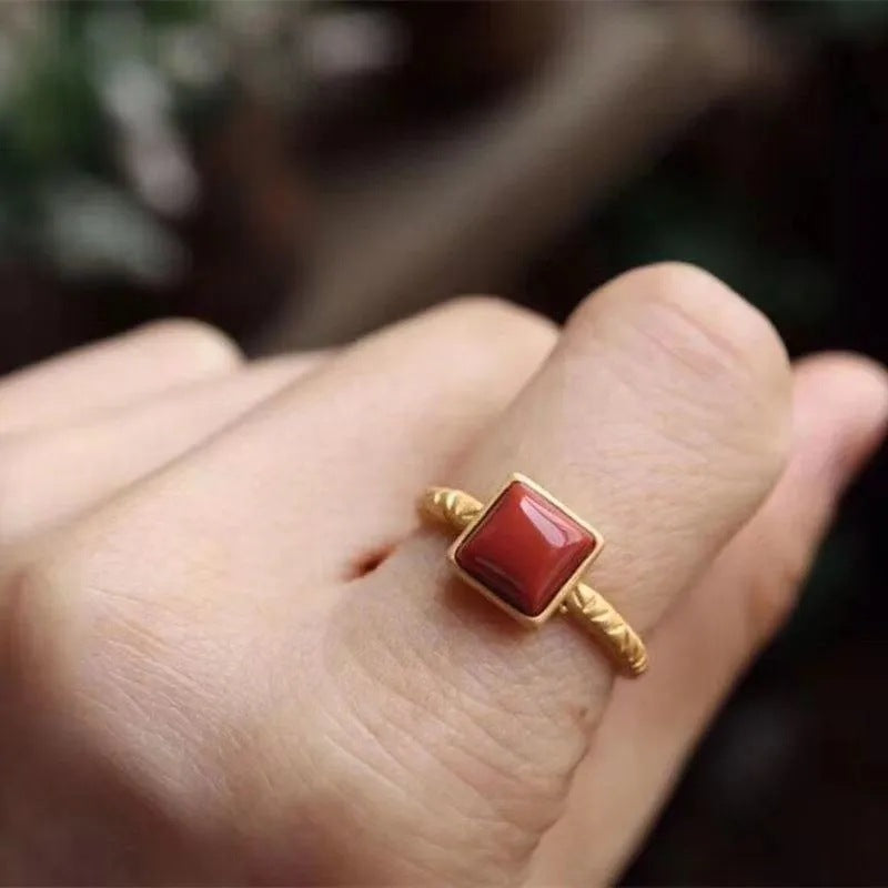 Elegant Gold Ring for Every Occasion