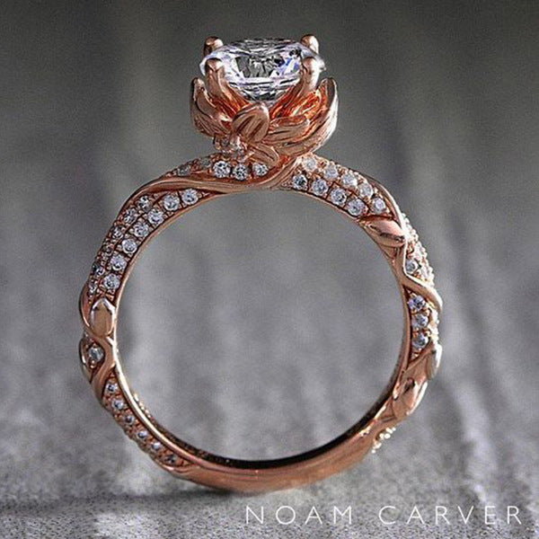 Charming Gold Ring for Any Occasion