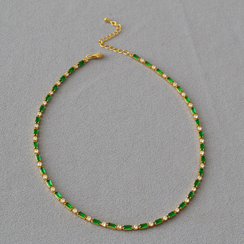 Romantic Gold Necklace for Special Moments