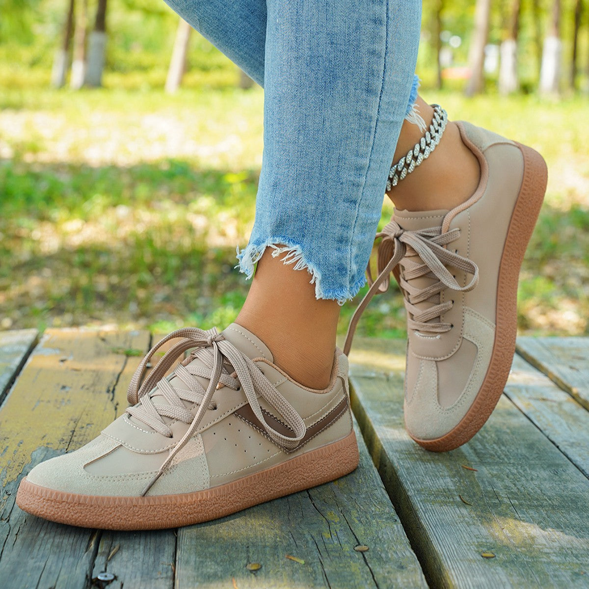 Graceful Orthopedic Shoes for Modern Look