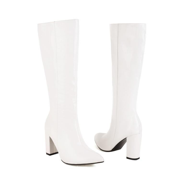 Graceful Orthopedic Boots for Modern Look