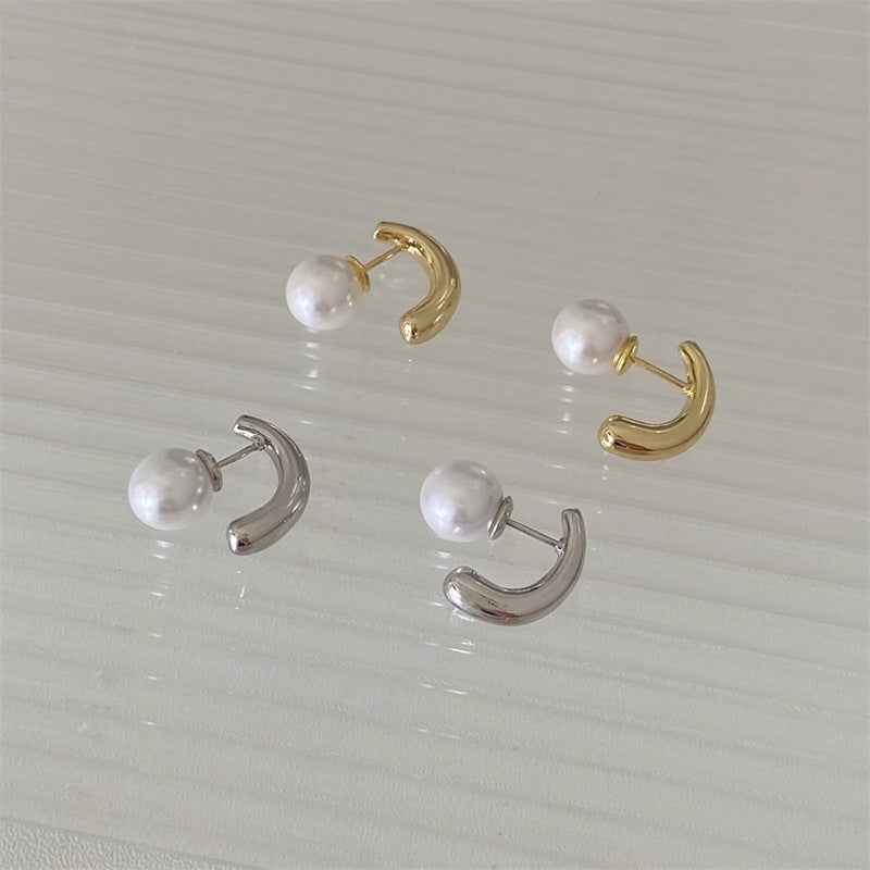 Stunning Pearl Earring for Daily Wear