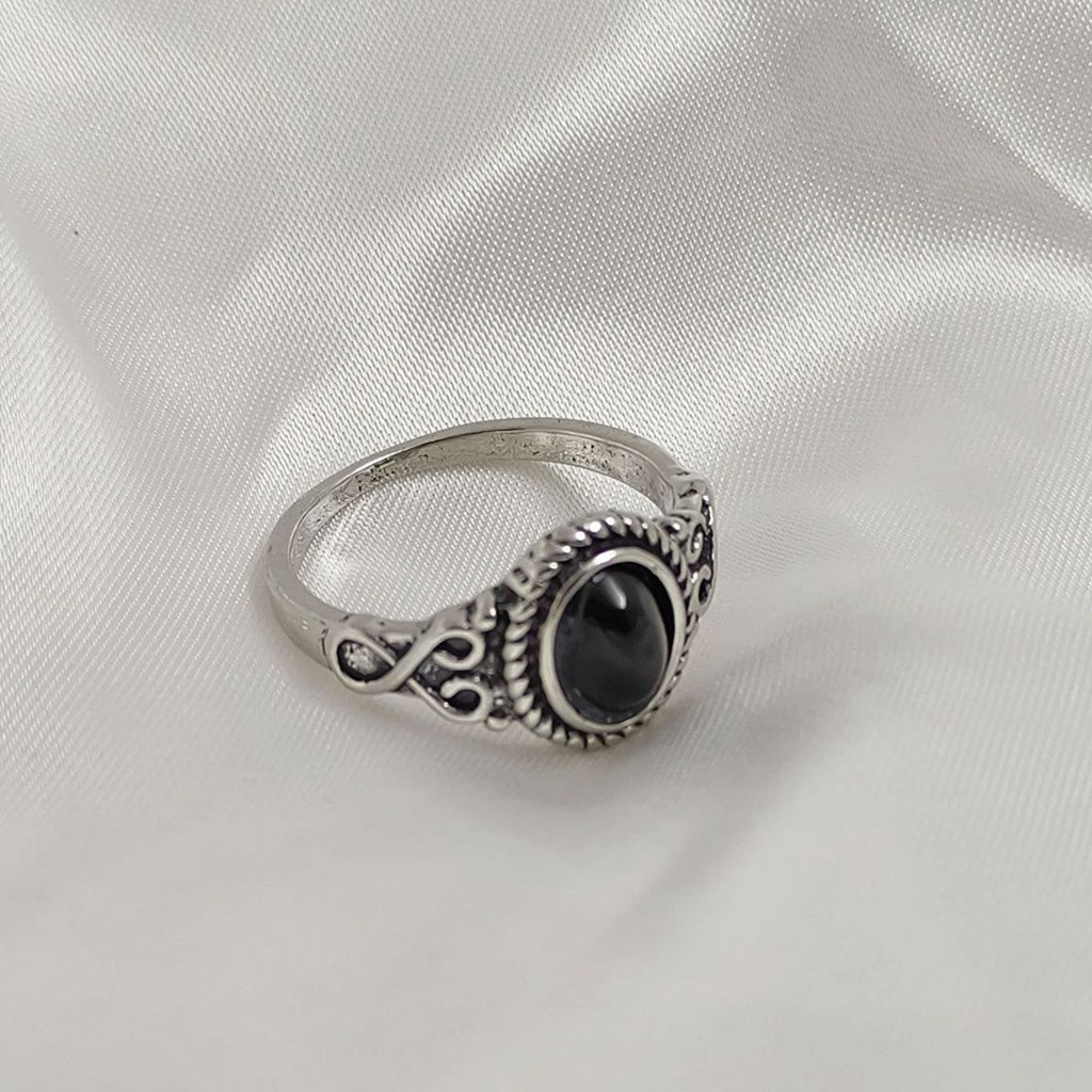 Elegant Ring for Every Occasion