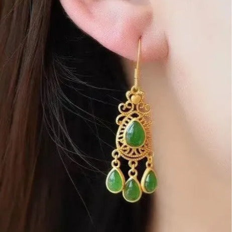 Elegant Silver Earring for Every Occasion