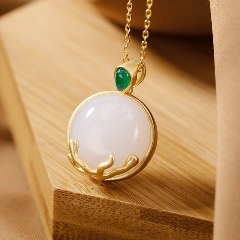 Elegant Silver Necklace for Every Occasion