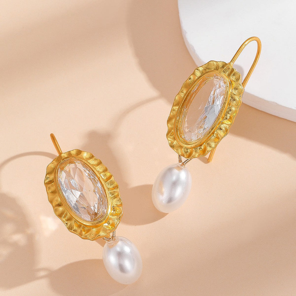 Classic Earring with Timeless Appeal