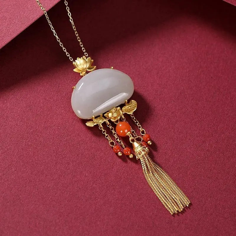 Stunning Gold Necklace for Daily Wear