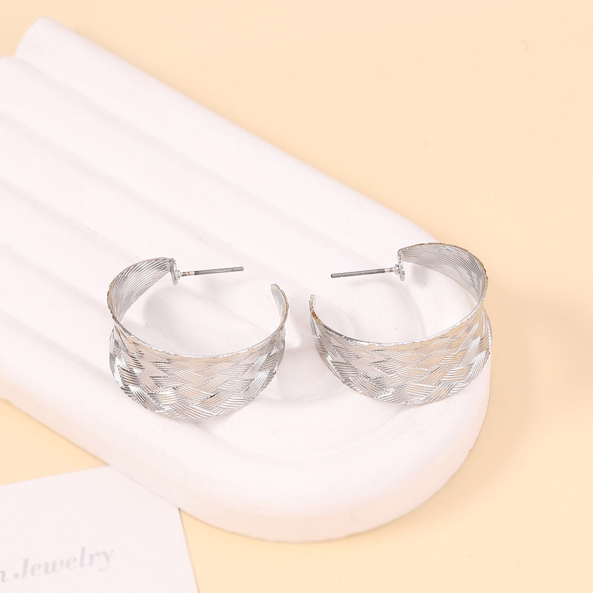 Romantic Earring for Special Moments