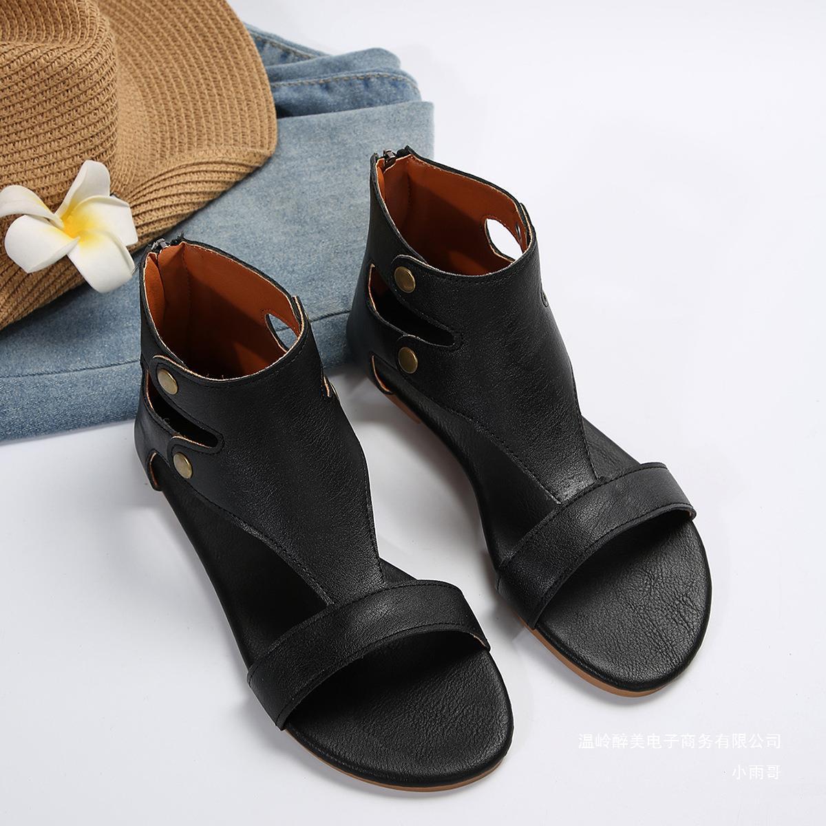 Chic Orthopedic Sandals with Unique Design