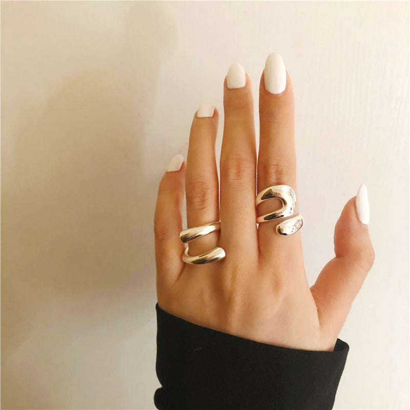 Charming Piece for Any Occasion