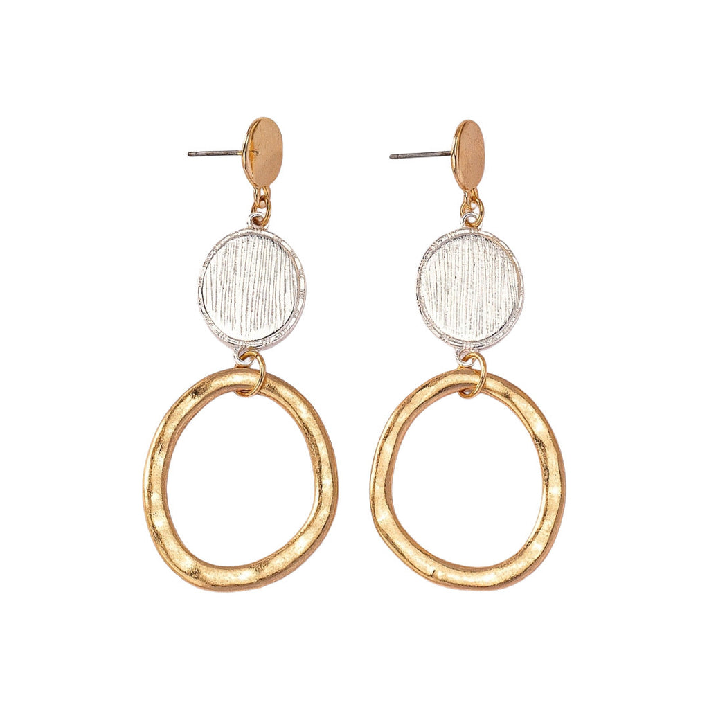 Charming Earring for Any Occasion