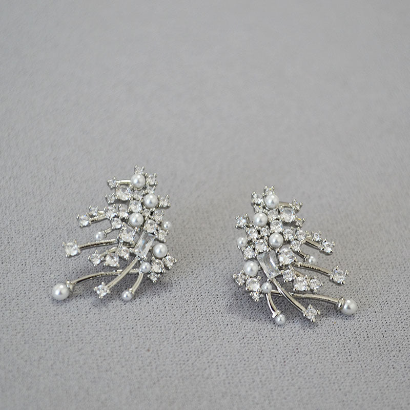 Delicate Artisan Silver Earring