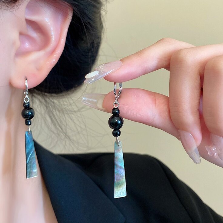 Elegant Earring for Every Occasion