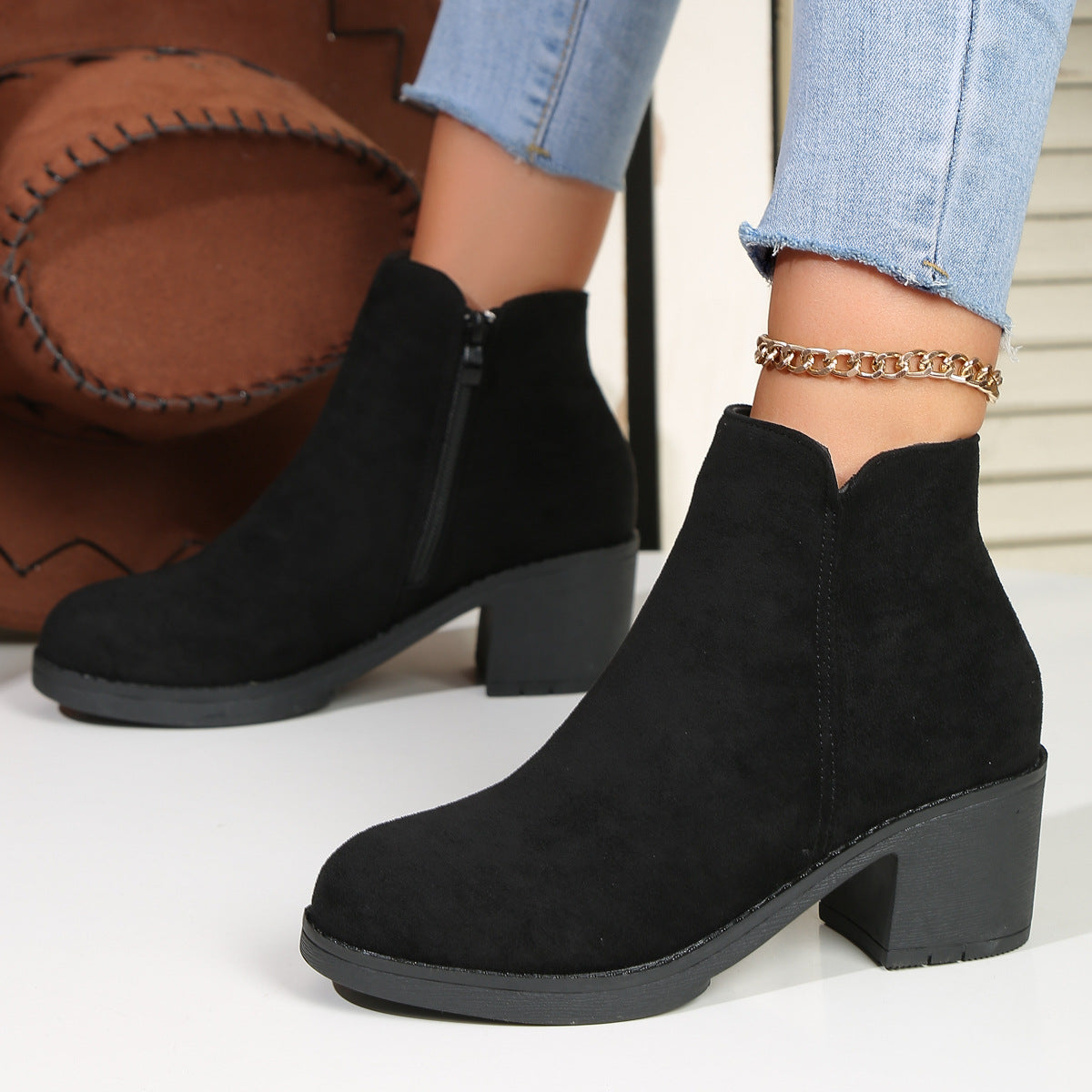 Graceful Orthopedic Boots for Modern Look