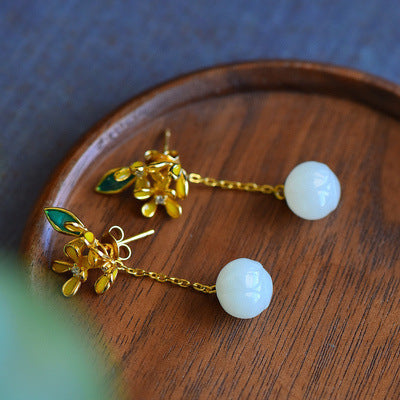 Classic Silver Earring with Timeless Appeal