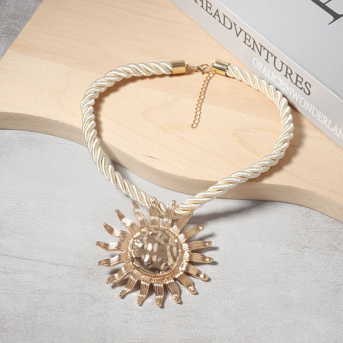 Romantic Necklace for Special Moments