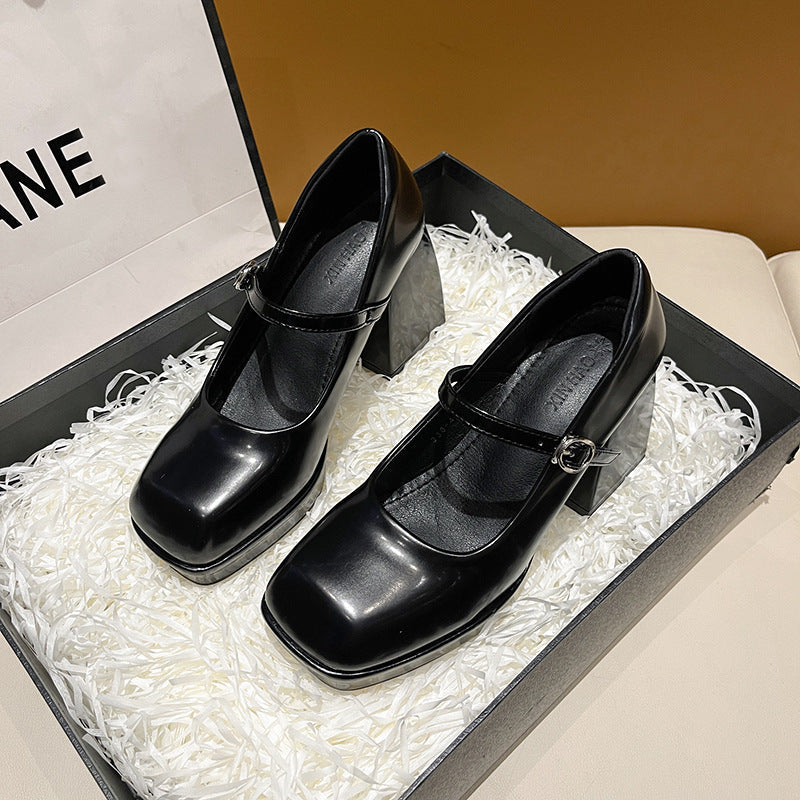 Graceful Orthopedic Shoes for Modern Look