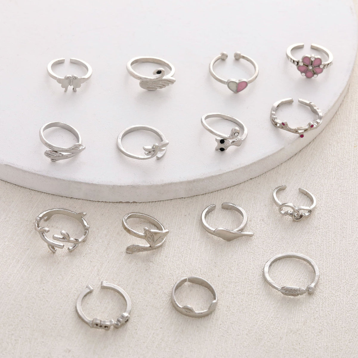Beautiful Set with Unique Style