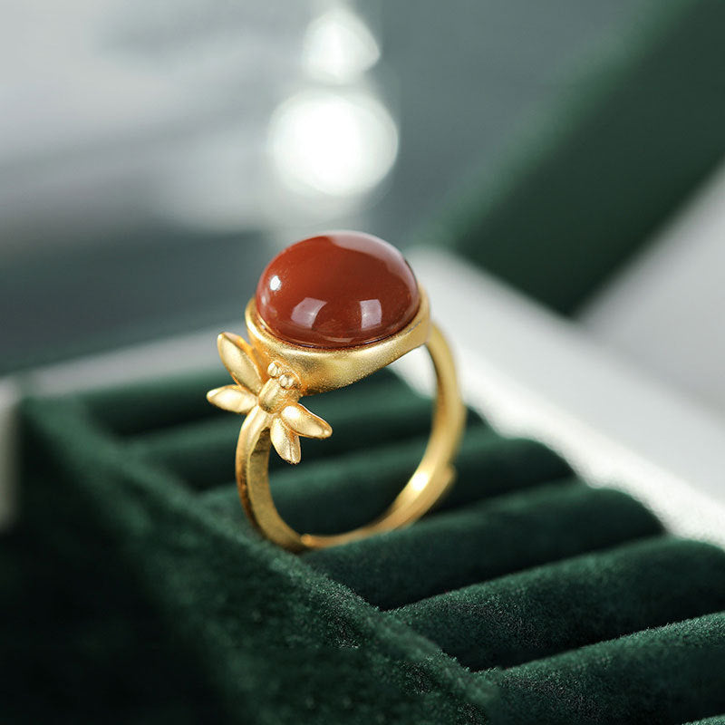 Charming Silver Ring for Any Occasion