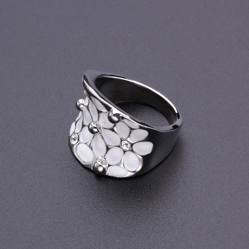 Charming Ring for Any Occasion