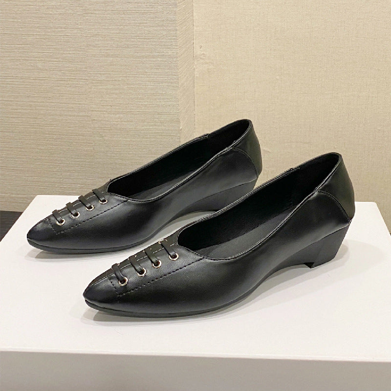 Chic Orthopedic Shoes with Unique Design