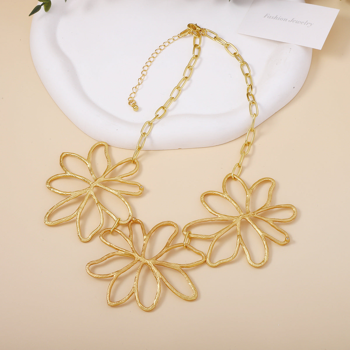 Romantic Necklace for Special Moments
