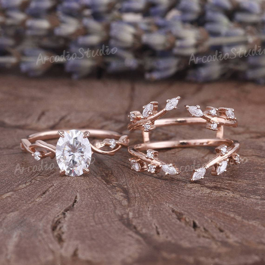 Classic Gold Ring with Timeless Appeal