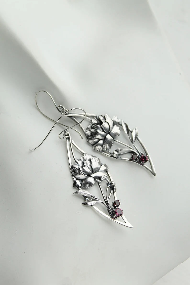 Romantic Earring for Special Moments
