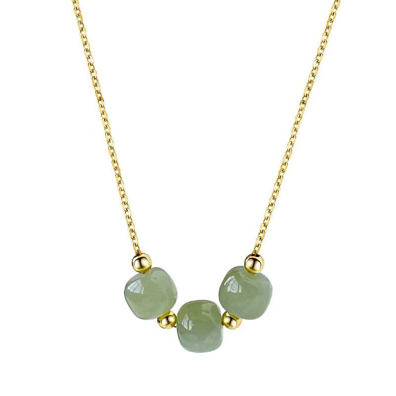 Beautiful Silver Necklace with Unique Style