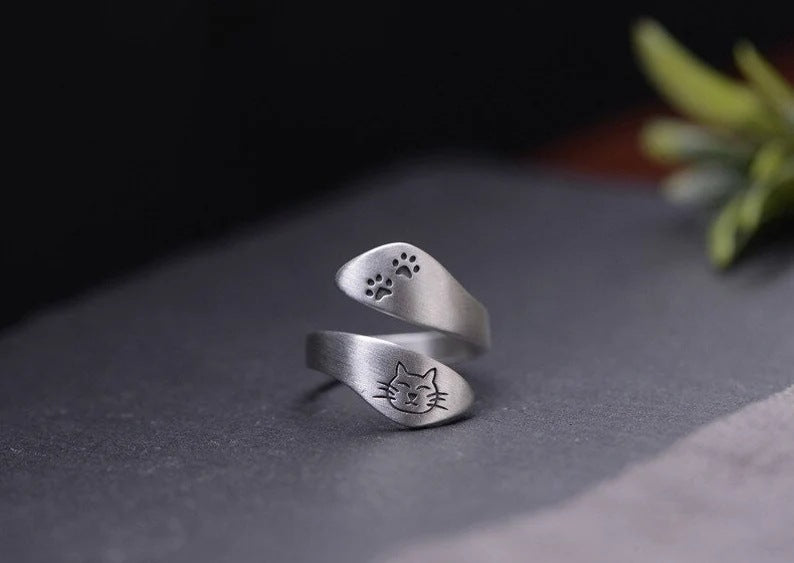 Delicate Artisan Ring