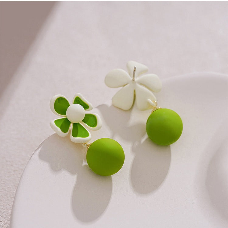 Beautiful Earring with Unique Style