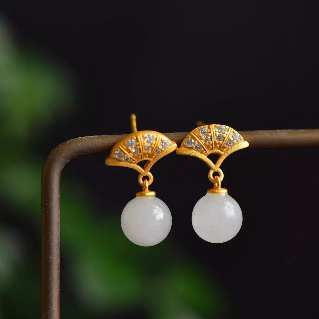 Beautiful Silver Earring with Unique Style