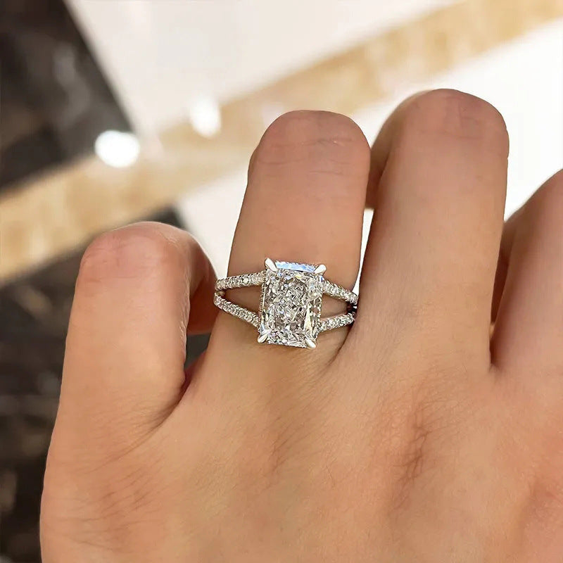 Stunning Ring for Daily Wear
