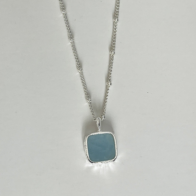 Romantic Silver Necklace for Special Moments