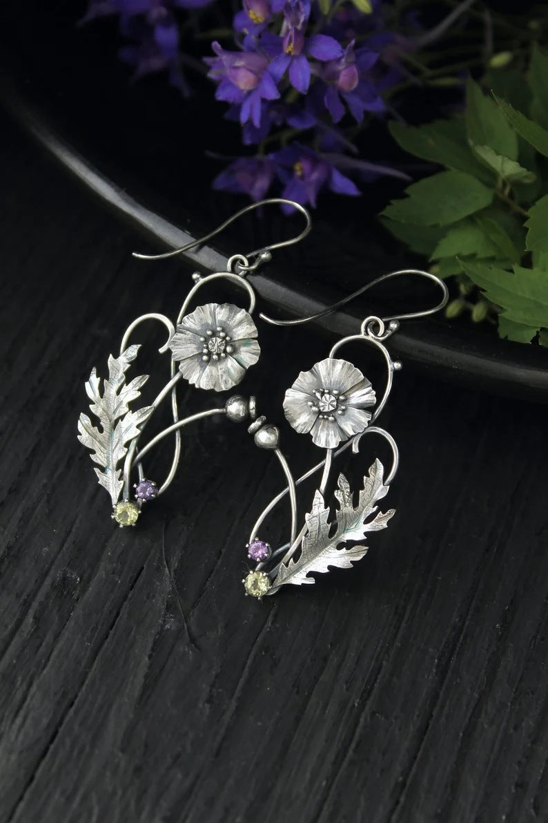 Beautiful Silver Earring with Unique Style