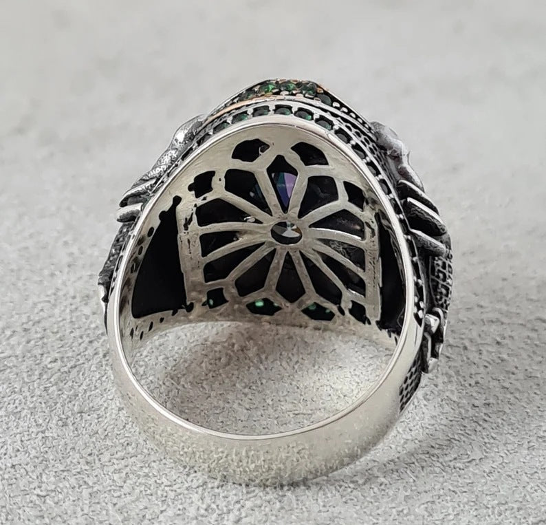 Classic Ring with Timeless Appeal