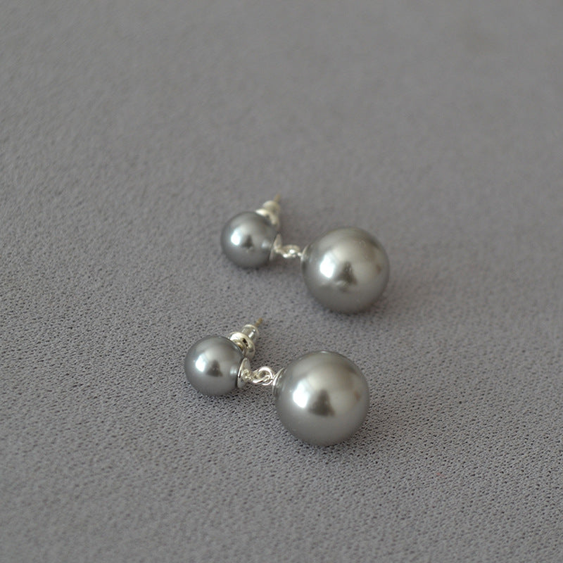 Beautiful Silver Earring with Unique Style