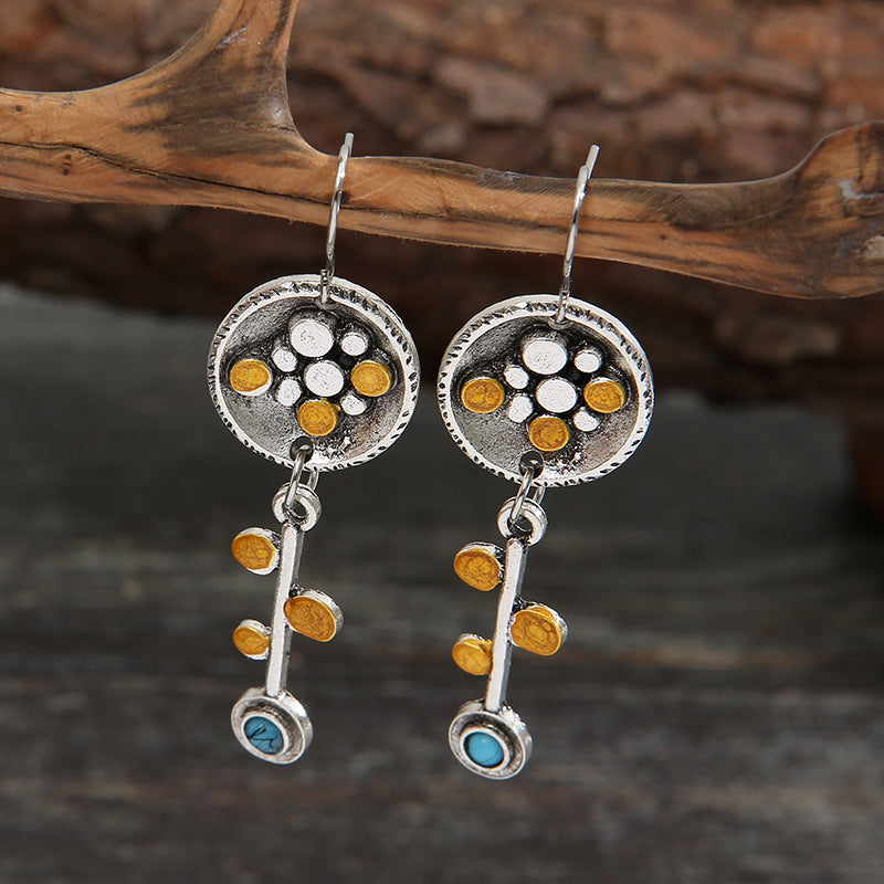 Charming Earring for Any Occasion