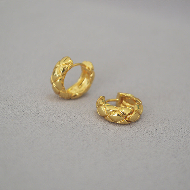Elegant Gold Earring for Every Occasion