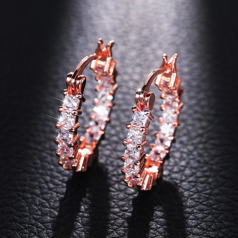 Vintage Handmade Gold Earring