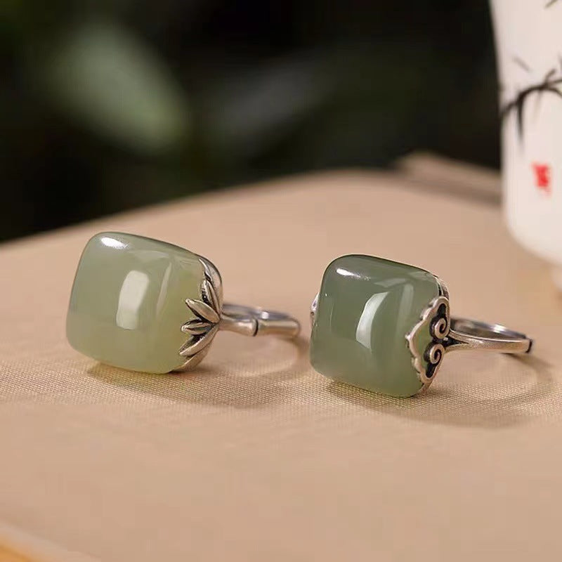 Elegant Silver Ring for Every Occasion