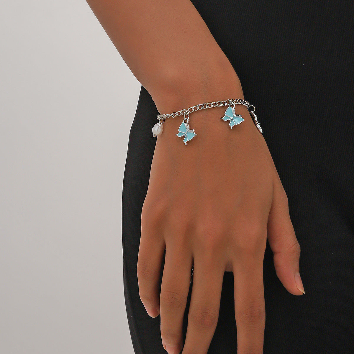 Stunning Bracelet for Daily Wear