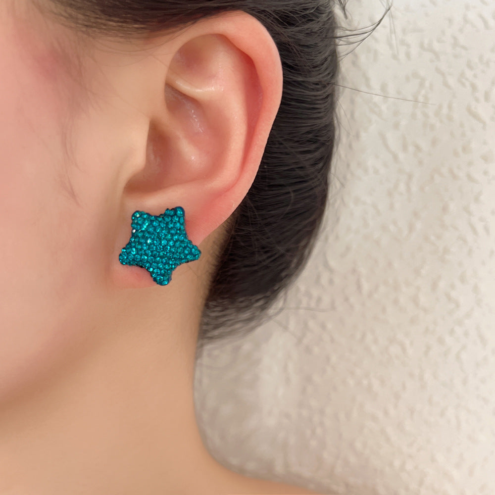 Classic Earring with Timeless Appeal
