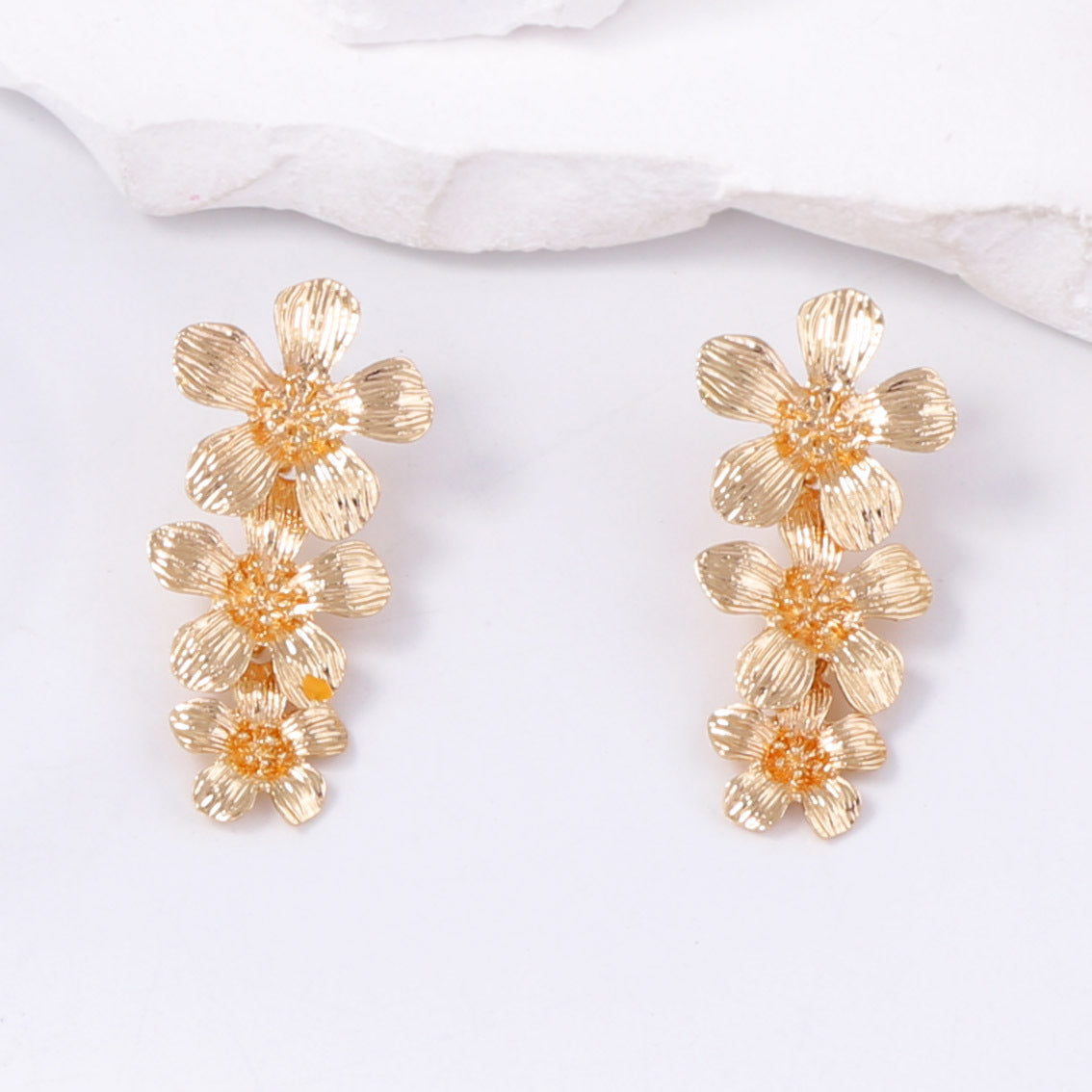 Stunning Earring for Daily Wear