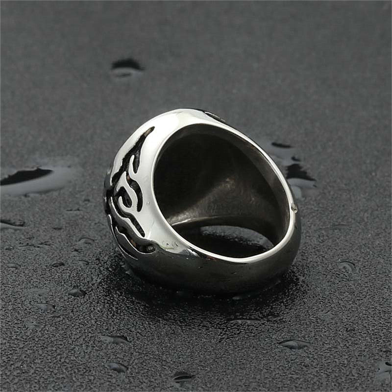 Classic Ring with Timeless Appeal