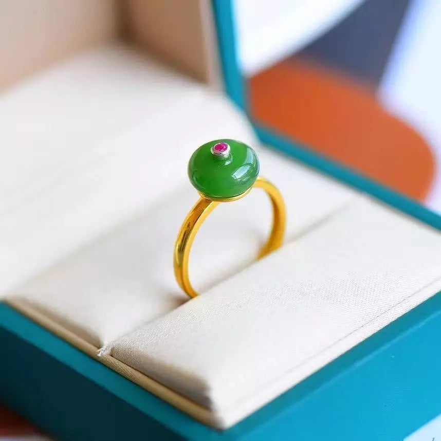 Romantic Silver Ring for Special Moments
